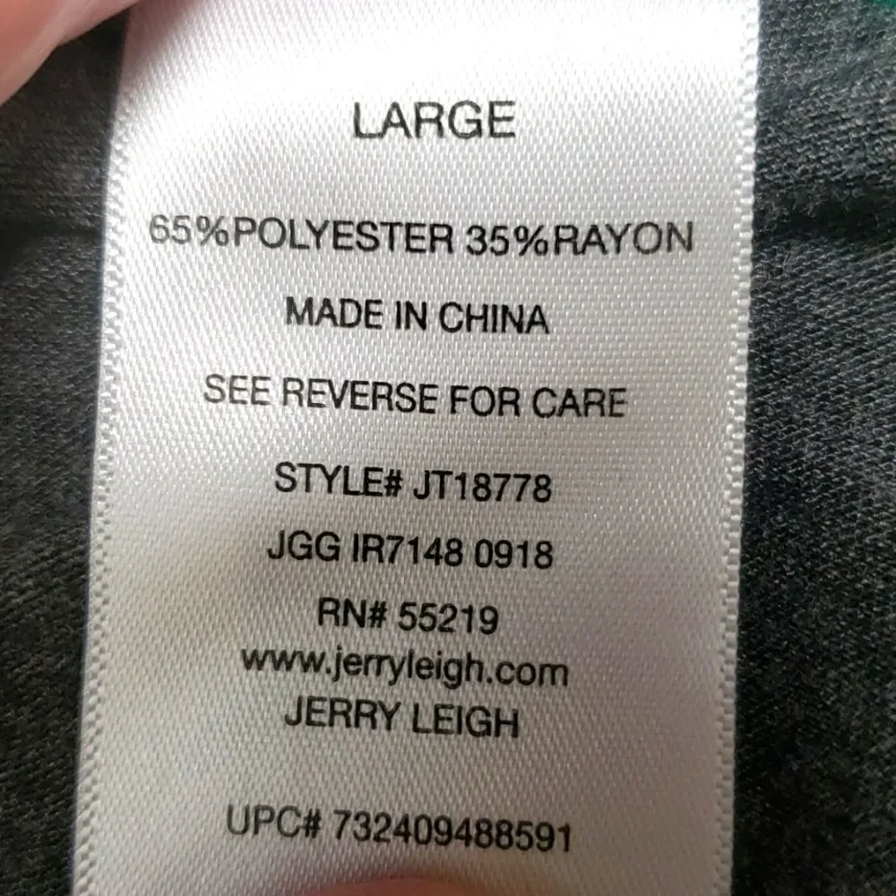 Modern Lux Christmas Shirt size large - Picture 6 of 6